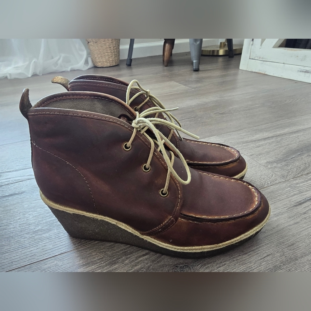 Olukai Womens Wedge Booties Size 6.5 Leather New Preppy Cabin Barn Nautical Boho